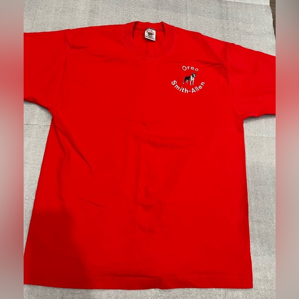 [Adult:L]VTG Fruit Of The Loom T-Shirt Red Made In USA Tee Mens Dog Embroidered